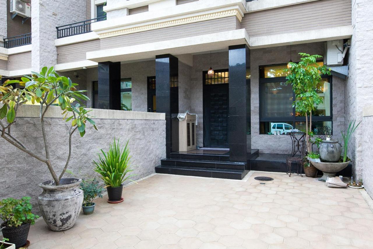 Iris Guest House Hualien City Exterior photo